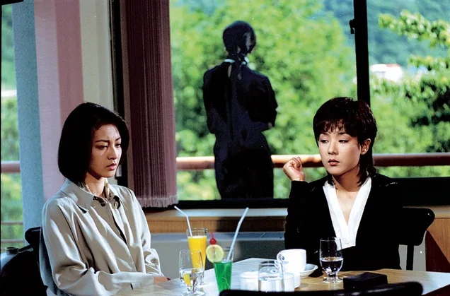 Scene from the film featuring the main cast