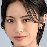 Actress Seira Anzai