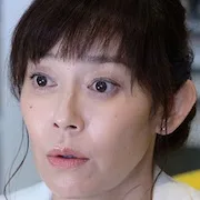 Risa Sudo as Shiho Tsujitome