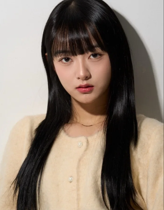 An Ju-Mi profile photograph