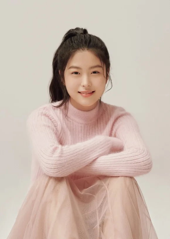 Portrait of South Korean actress Hwang Ji-A