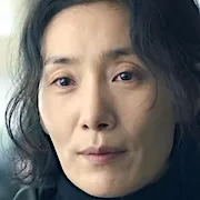 Kim Seo-Hyung as Mun-Jung