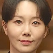 Lee Yoo-Young