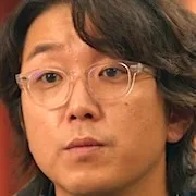 Kwak Min-Gyu as PD Park In-Su