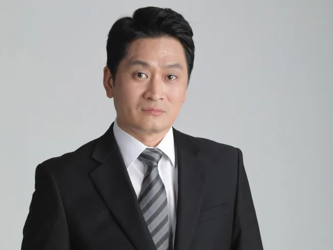 Kim Shin-Yul actor portrait photo