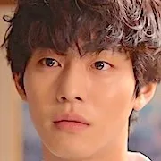 Ahn Hyo-seop as Seo Woo-jin