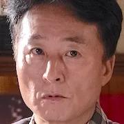 Kim Jong-Soo as Owner Kong