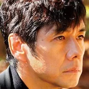 Hidetoshi Nishijima as Yusuke