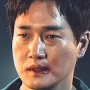 Yoo Ji-Tae as J