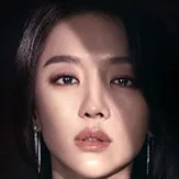 Jang Hee-jin as Han Jung-won