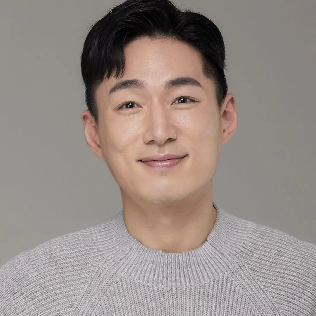 Portrait of South Korean actor Kim Yool-Ho