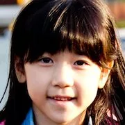 Actress Lee Re