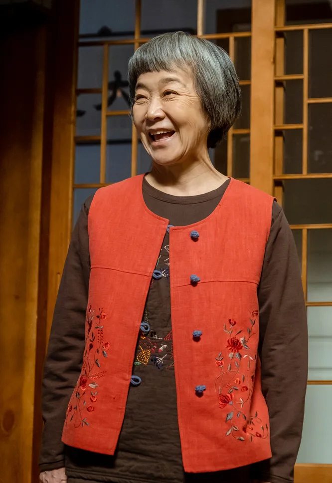 Portrait of South Korean actress Yun Woon-Kyung