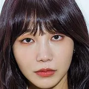 Jung Eun-Ji as Jo Eun-Ji