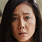 Yum Jung-Ah as Hee-Yeon
