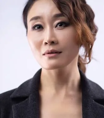 Jin Tae-Yeon actress profile portrait