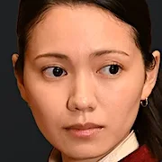 Fumi Nikaido as Kaoru Yuzuki