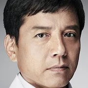Masanobu Katsumura as Hideki Kaji
