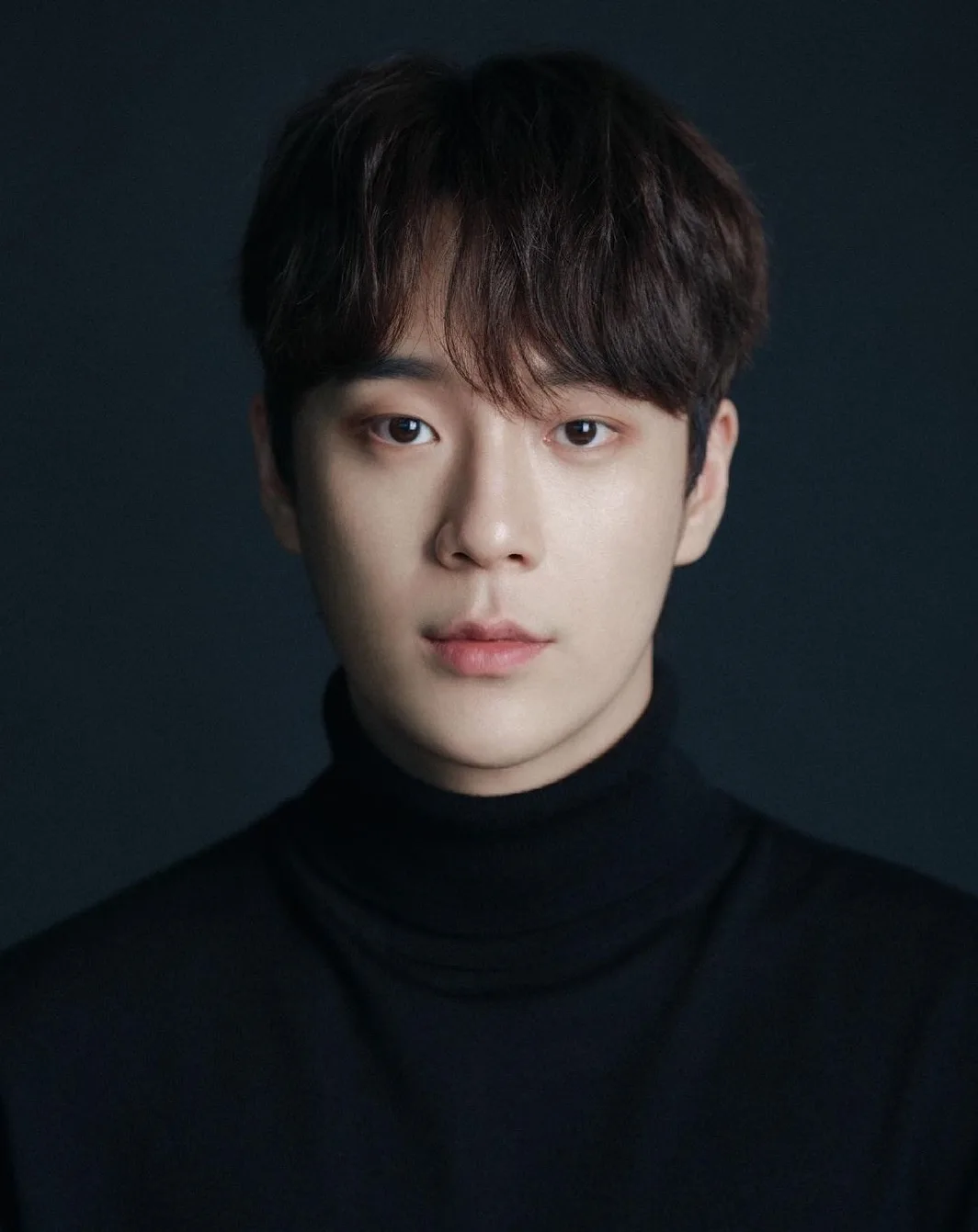 Portrait of South Korean actor Go Woo-Jin