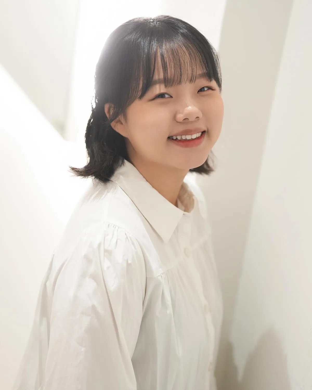 Portrait of South Korean actress Kim Yu-Bin