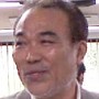 Saburo Tamura as Professor Ootani
