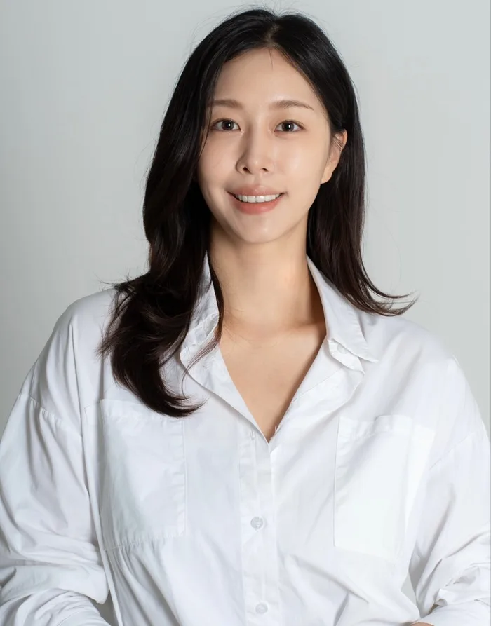 Profile photograph of actress Cho Ha-Na