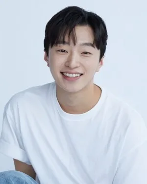 Portrait of South Korean actor Jung Yong-Ju