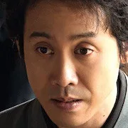 Yo Oizumi as Nobujiro Nakamura