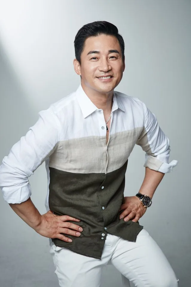Portrait of South Korean actor Jeon No-Min