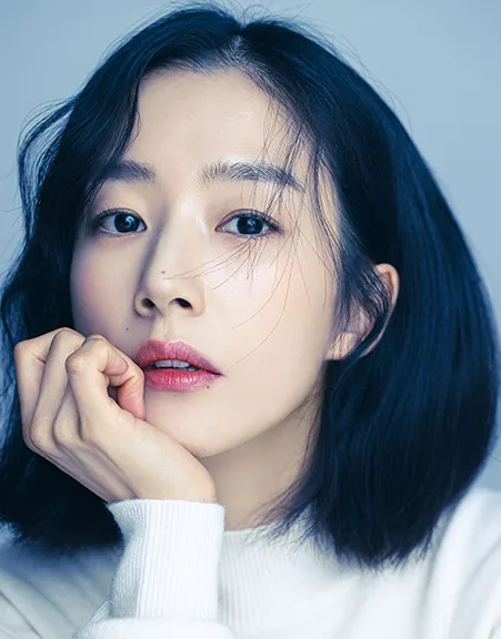 Portrait of South Korean actress Kwak Sun-Young