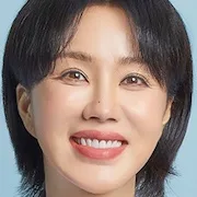 Uhm Jung-hwa