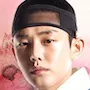 Yoo Ah-In as Lee Soon