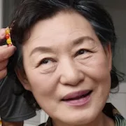 Choi Sun-Ja