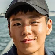 Actor Lee Hyun-Woo
