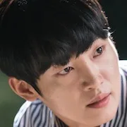 Kang Ha-kyung as Ji Chang-soo