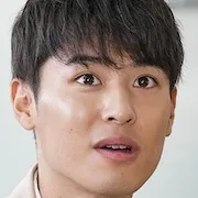 Arata Horii as Akari Notsuda