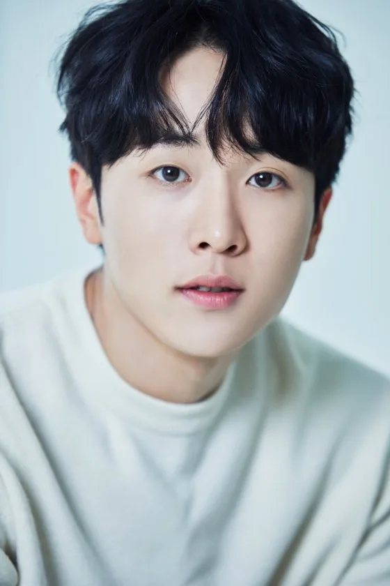 Yun Woo portrait photograph