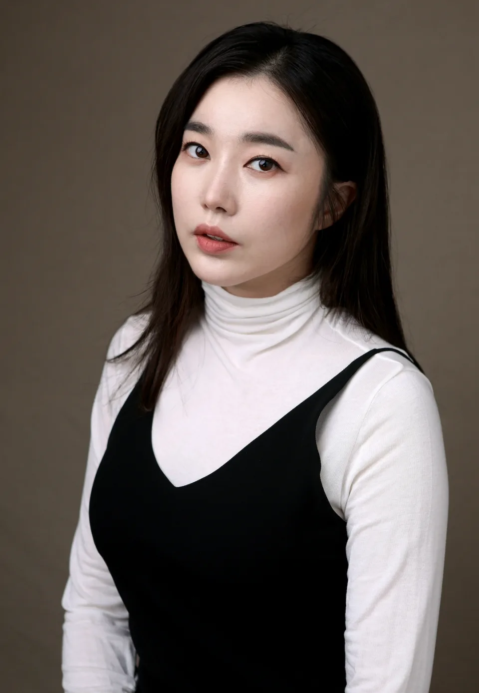 Portrait of actress Kim Soo-A, also known as Kim Yeo-Jin