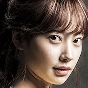Actress Kim Min-Ji