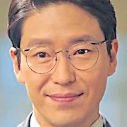 Uhm Ki-Joon
