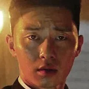 Park Seo-jun as Yong-hoo