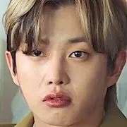Actor Kim Min-Suk