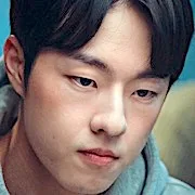 Kim Dong-Hwi