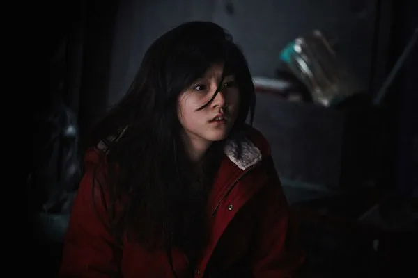Scene from the film Manhole