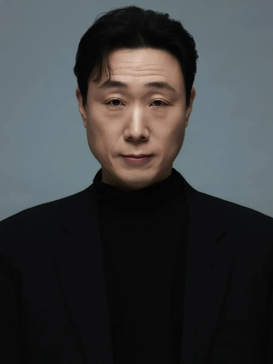 Portrait of South Korean actor Shin Mun-Sung