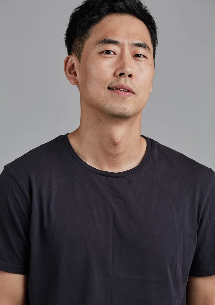 Yun Ki-Chang portrait profile photograph
