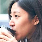 Yeum Moon-Keung as bank employee 2