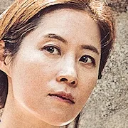 Actress Moon So-ri