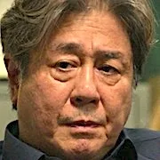 Choi Min-Sik as Cha Moo-Sik