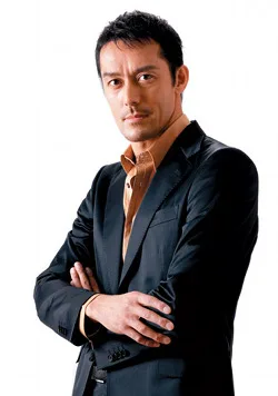 Hiroshi Abe portrait promotional image